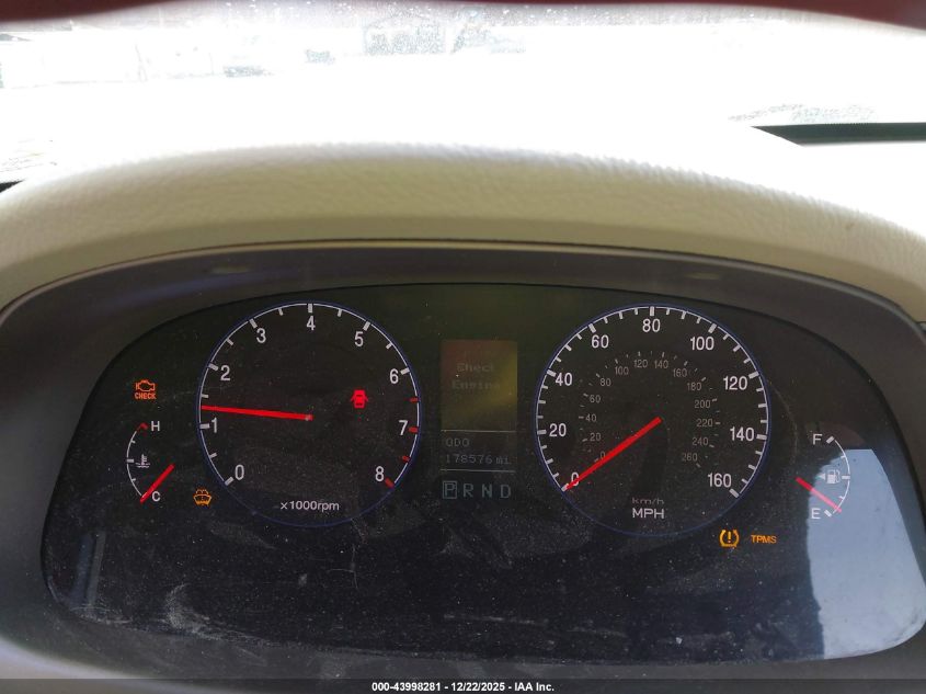 2008 Hyundai Azera Limited VIN: KMHFC46F98A257616 Lot: 43998281