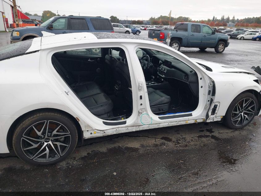 2022 Kia Stinger Gt-Line VIN: KNAE35LD4N6112813 Lot: 43998310