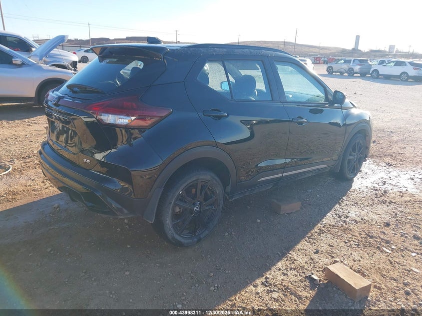 2024 Nissan Kicks Sr Xtronic Cvt