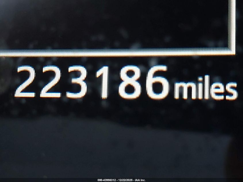 2017 Toyota Rav4 Xle VIN: JTMWFREV0HJ102289 Lot: 43998312