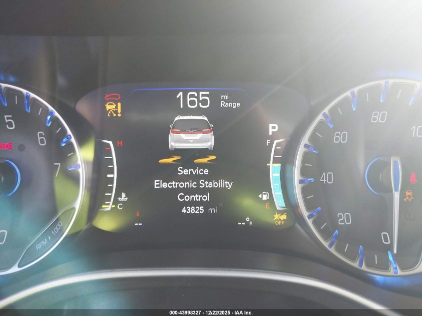 2024 Chrysler Pacifica Touring L VIN: 2C4RC1BG3RR136169 Lot: 43998327