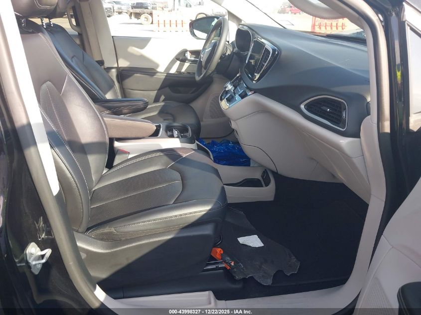 2024 Chrysler Pacifica Touring L VIN: 2C4RC1BG3RR136169 Lot: 43998327