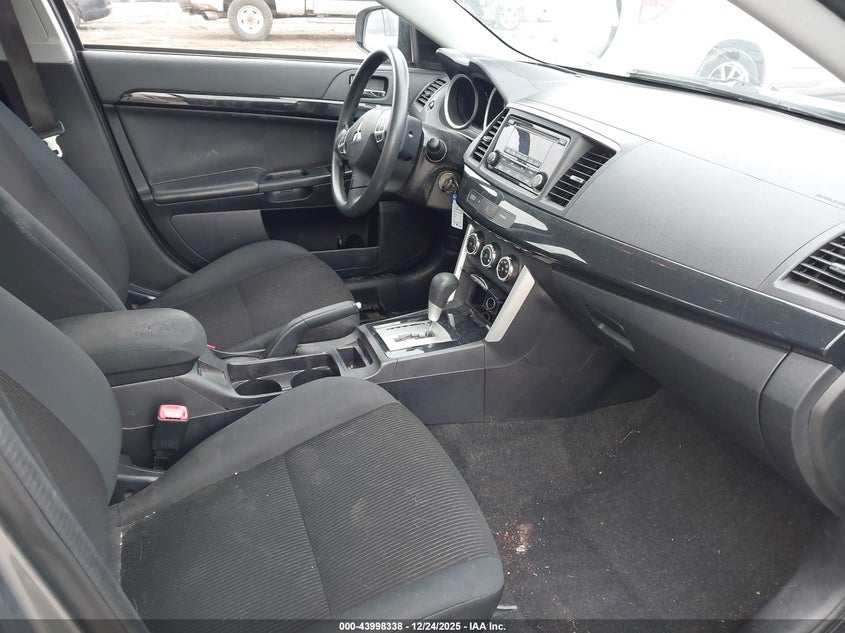 2016 Mitsubishi Lancer Es