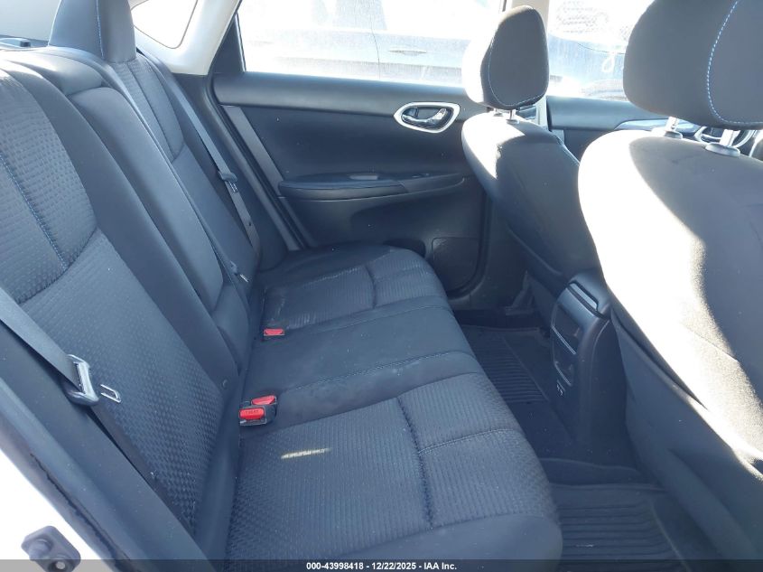 2017 Nissan Sentra Sr VIN: 3N1AB7AP8HY340231 Lot: 43998418