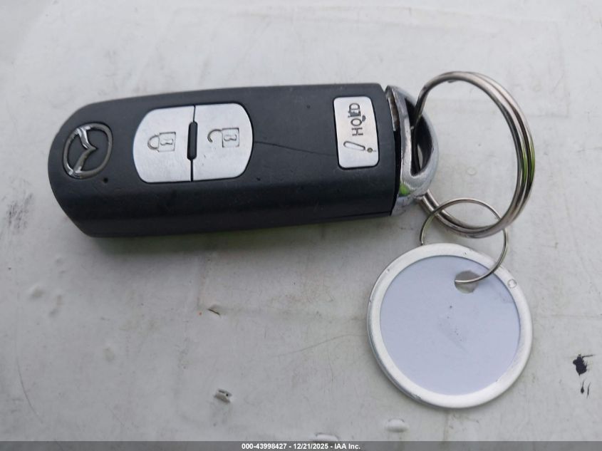 2016 Mazda Mazda3 S Touring VIN: JM1BM1M34G1330428 Lot: 43998427