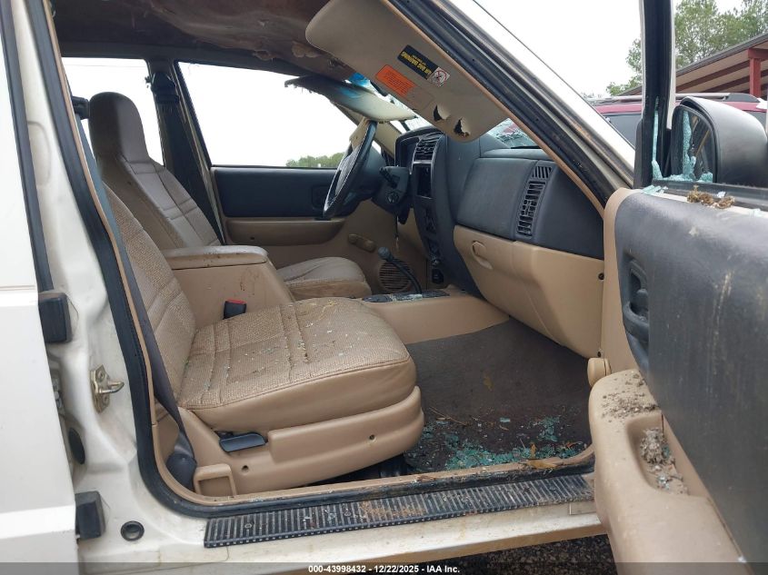 1999 Jeep Cherokee Se VIN: 1J4FT28S1XL570305 Lot: 43998432