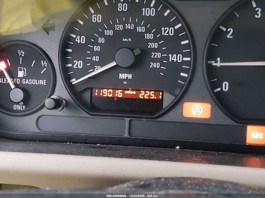 1999 BMW Z3 2.3 VIN: 4USCH9339XLF82749 Lot: 43998506