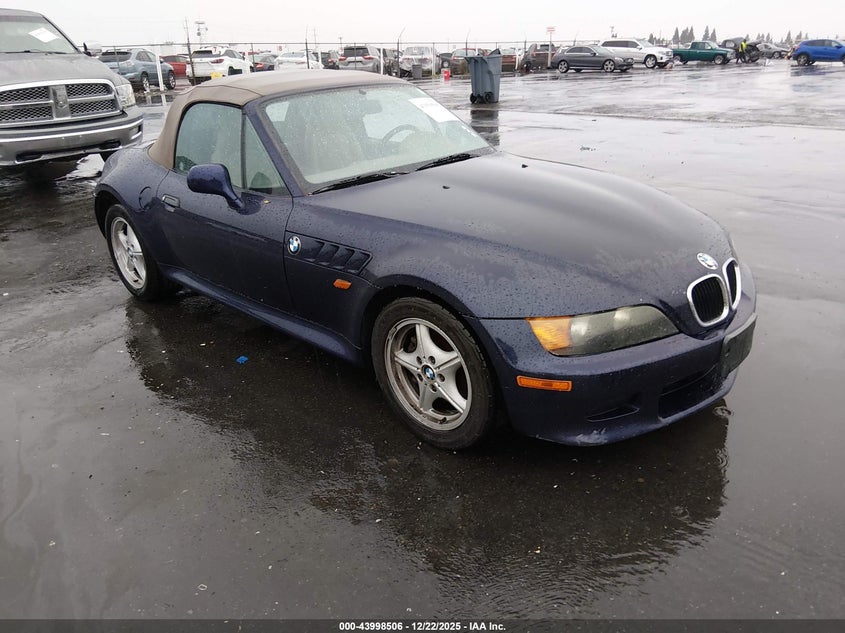 4USCH9339XLF82749 1999 BMW Z3 2.3 auction photo 1