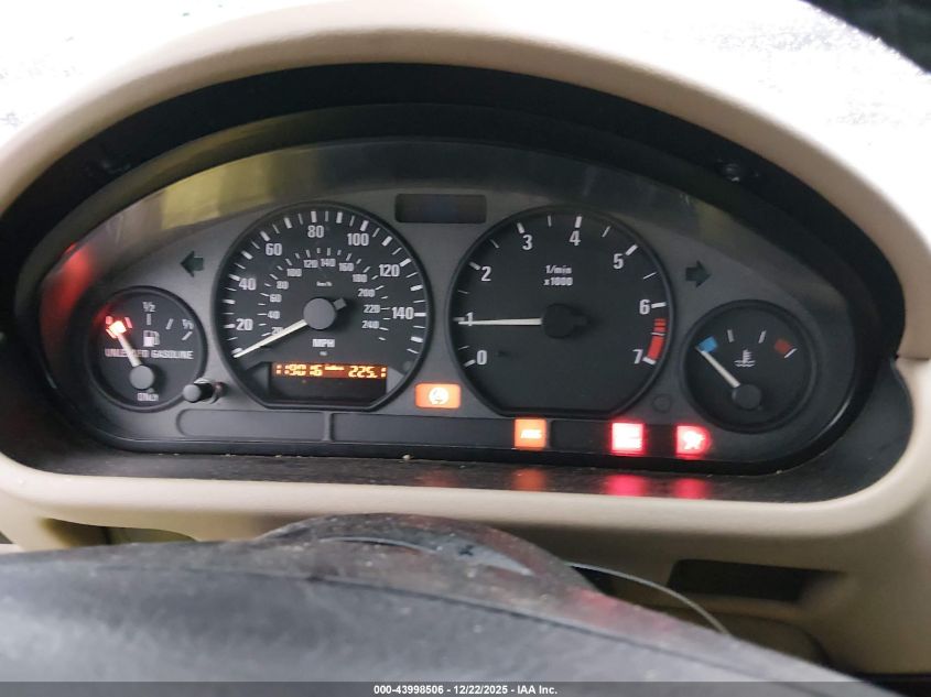 1999 BMW Z3 2.3 VIN: 4USCH9339XLF82749 Lot: 43998506