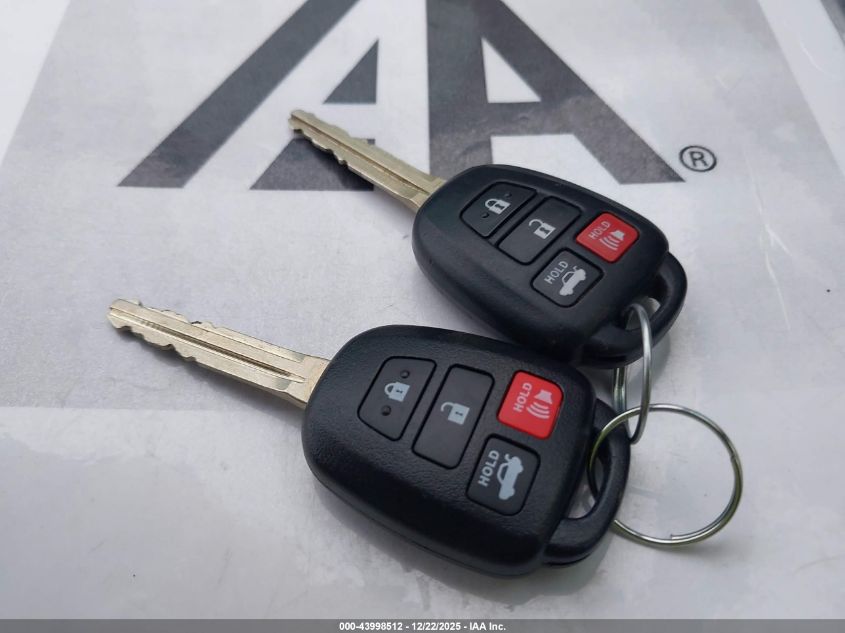 2017 Toyota Corolla Le VIN: 5YFBURHE0HP724807 Lot: 43998512