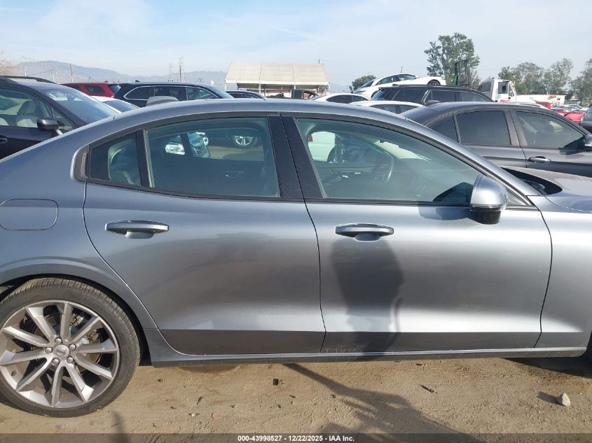 2020 Volvo S60 T5 Momentum VIN: 7JR102FK8LG030451 Lot: 43998527
