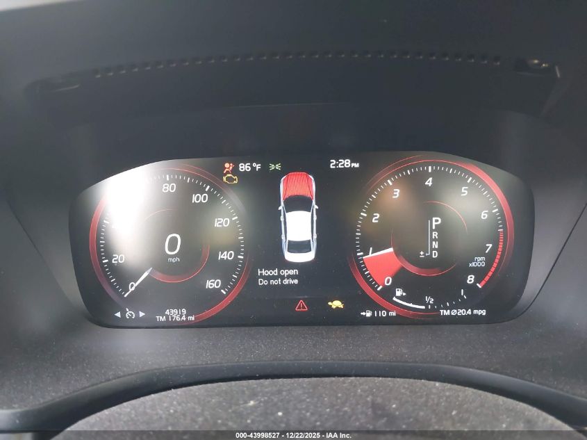2020 Volvo S60 T5 Momentum VIN: 7JR102FK8LG030451 Lot: 43998527