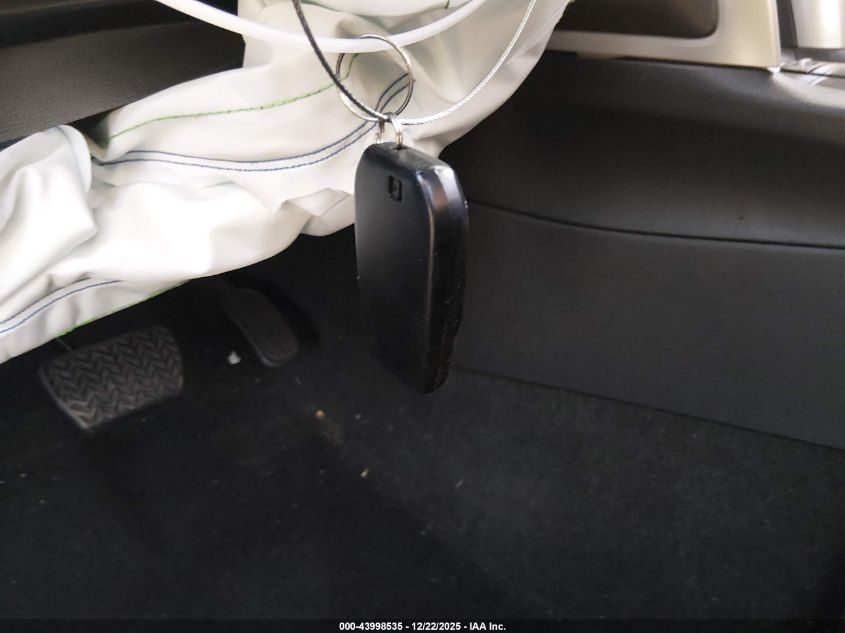 2024 Toyota Corolla Cross Hybrid Se VIN: 7MUFBABG7RV036269 Lot: 43998535