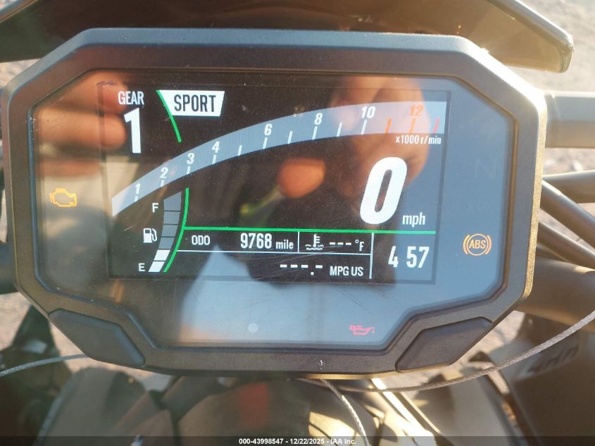 2022 Kawasaki Zr900 VIN: JKAZR2F19NA035222 Lot: 43998547