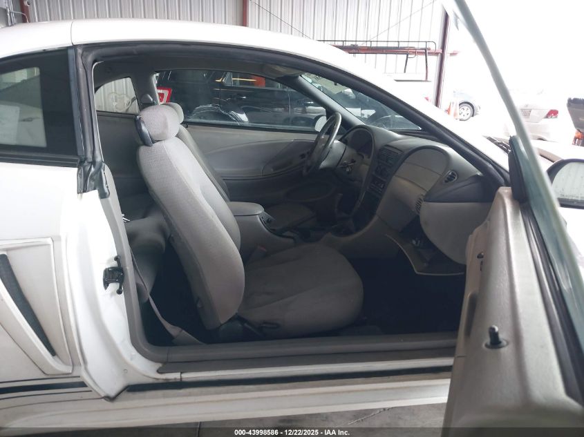 2000 Ford Mustang VIN: 1FAFP4041YF234193 Lot: 43998586