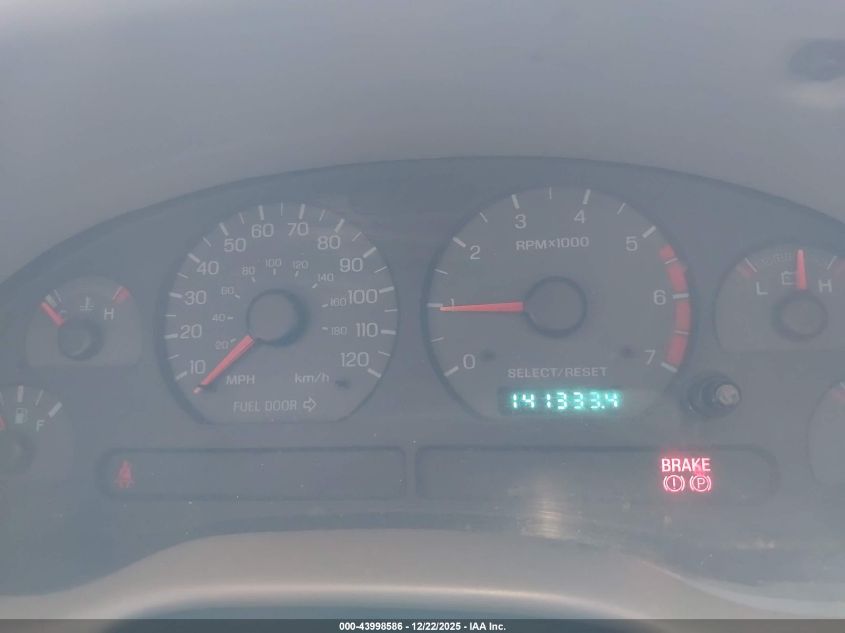 2000 Ford Mustang VIN: 1FAFP4041YF234193 Lot: 43998586