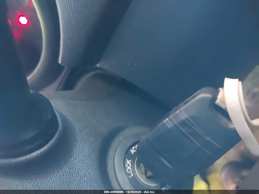 2011 Kia Soul !/+/Sport VIN: KNDJT2A24B7342584 Lot: 43998599