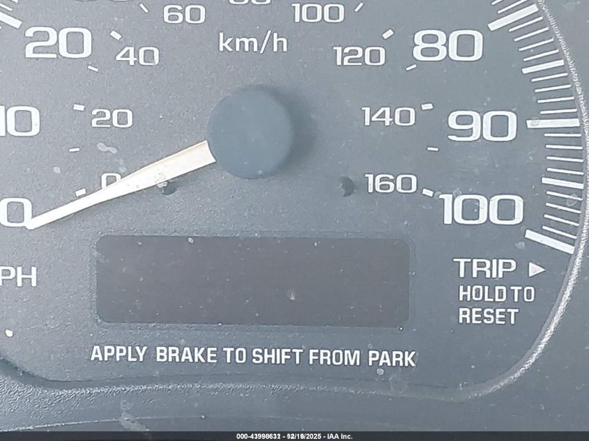 2003 Chevrolet Astro VIN: 1GCDM19X03B132311 Lot: 43998631