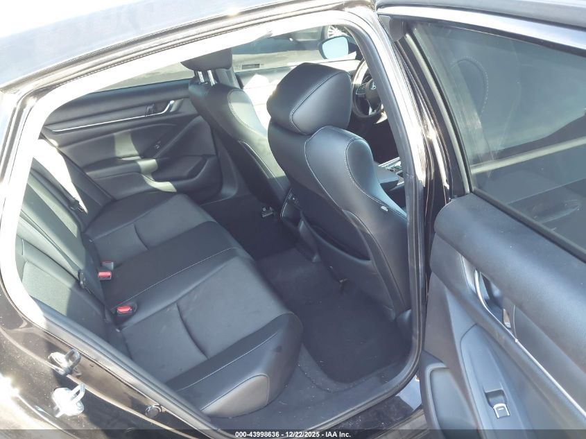 2022 Honda Accord Sport VIN: 1HGCV1F33NA056166 Lot: 43998636