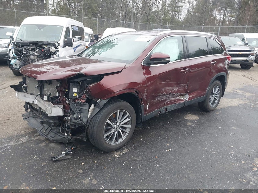 2019 Toyota Highlander Xle