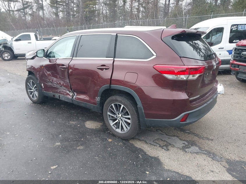 2019 Toyota Highlander Xle