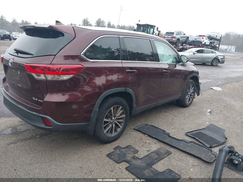 2019 Toyota Highlander Xle