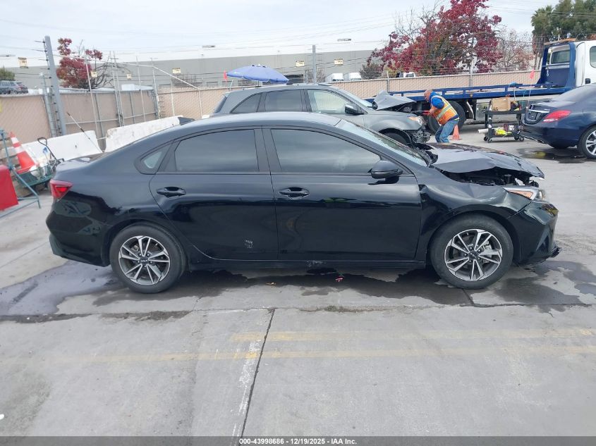 2023 Kia Forte Lxs VIN: 3KPF24AD6PE626439 Lot: 43998686