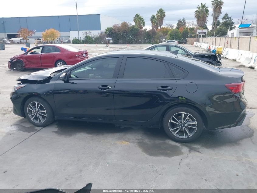 2023 Kia Forte Lxs VIN: 3KPF24AD6PE626439 Lot: 43998686