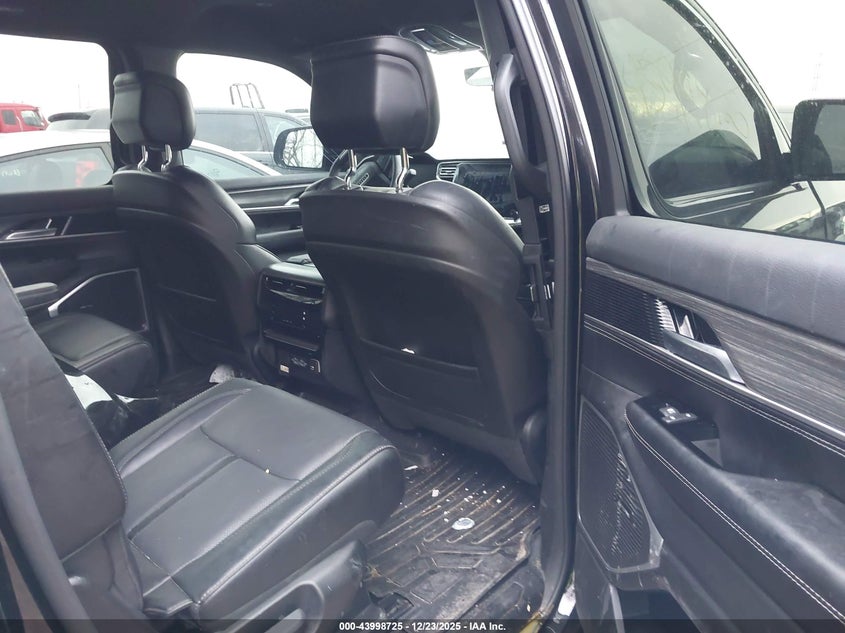 JEEP WAGONEER 2023 VIN 1C4SJVDPXPS501292