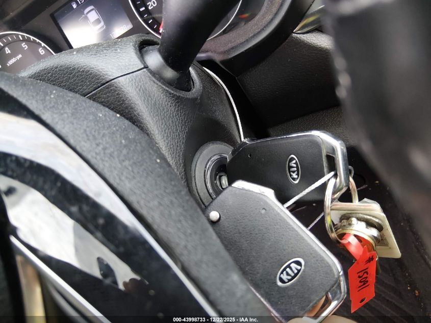 2019 Kia Forte S VIN: 3KPF34AD3KE113929 Lot: 43998733