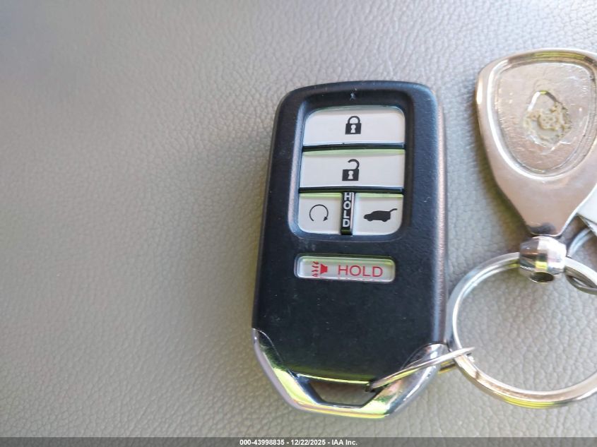 2018 Honda Cr-V Ex-L/Ex-L Navi VIN: 2HKRW2H83JH668097 Lot: 43998835