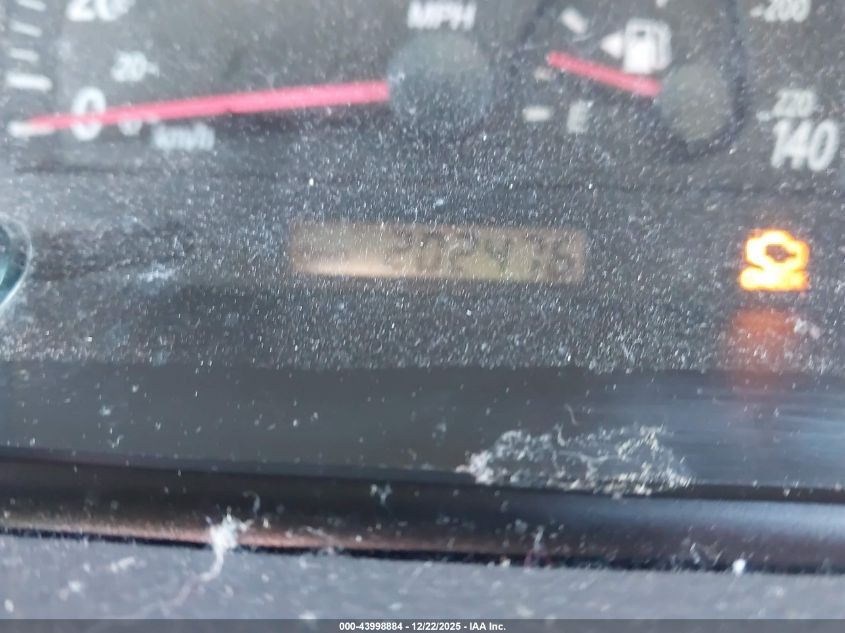 2004 Toyota Camry Xle VIN: 4T1BE30K24U831054 Lot: 43998884