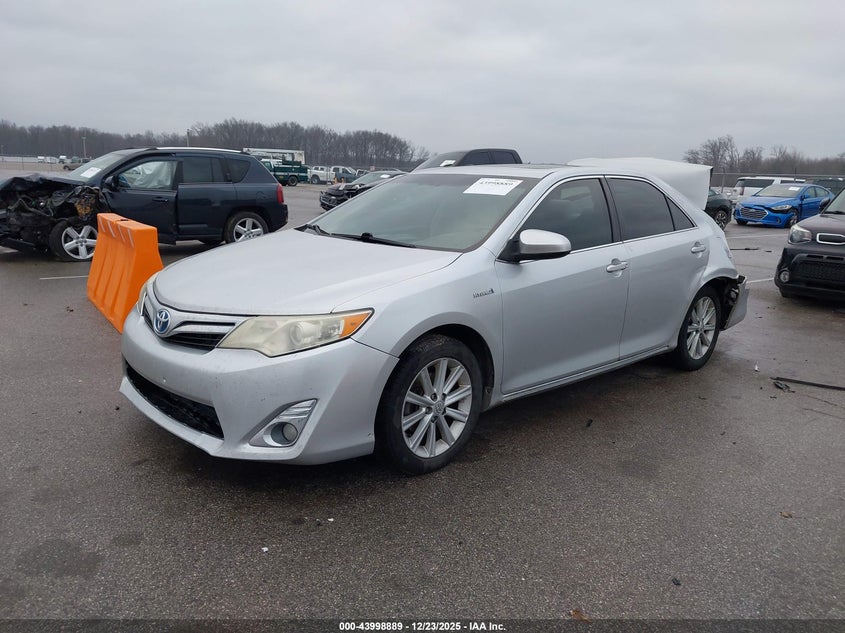 2013 Toyota Camry Hybrid Xle