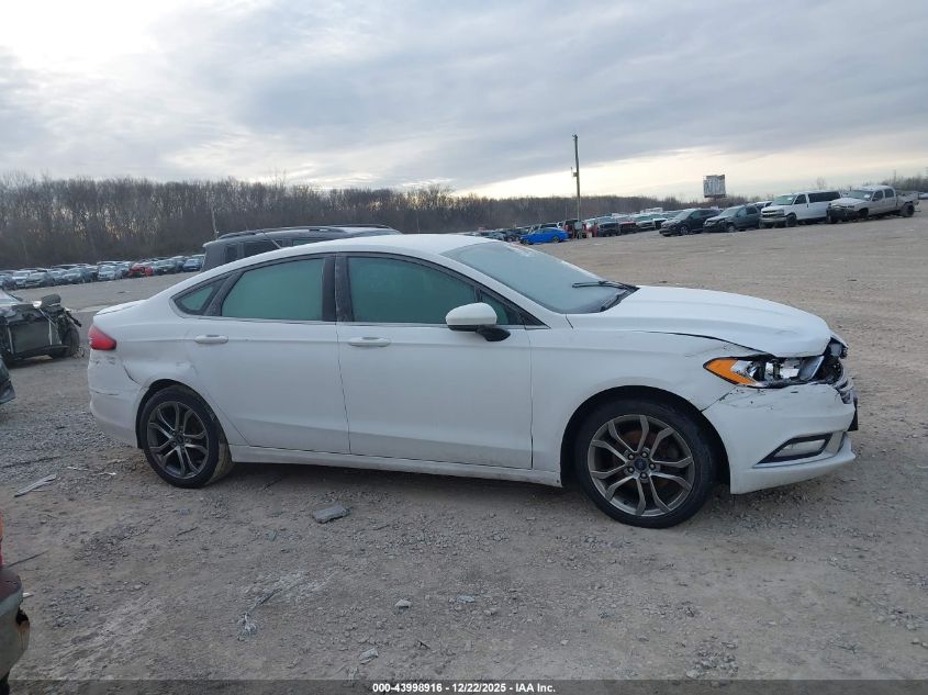 2017 Ford Fusion S VIN: 3FA6P0G71HR395056 Lot: 43998916