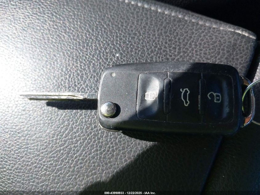 2013 Volkswagen Jetta 2.0L Tdi VIN: 3VWLL7AJ0DM224678 Lot: 43998933