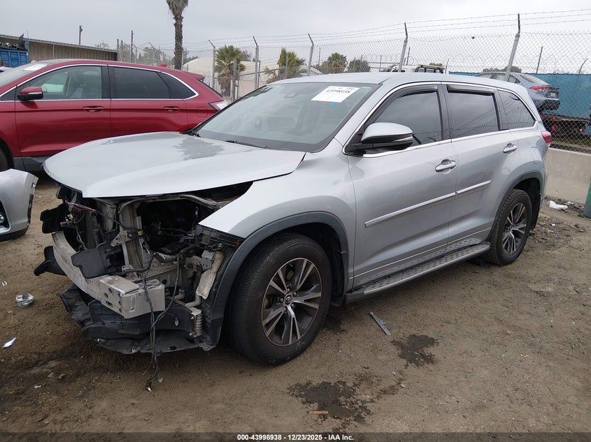 2017 Toyota Highlander Le Plus