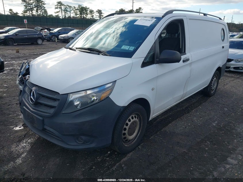 2016 Mercedes-Benz Metris