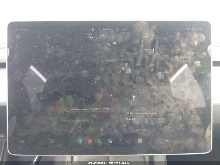 2023 Tesla Model Y Awd/Long Range Dual Motor All-Wheel Drive VIN: 7SAYGDEE2PA142811 Lot: 43998975