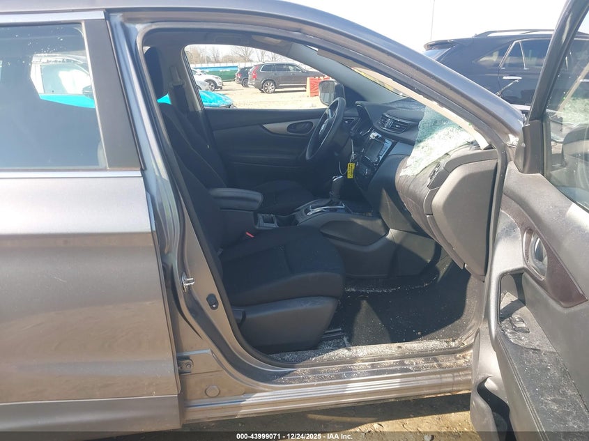 2022 Nissan Rogue Sport S Fwd Xtronic Cvt