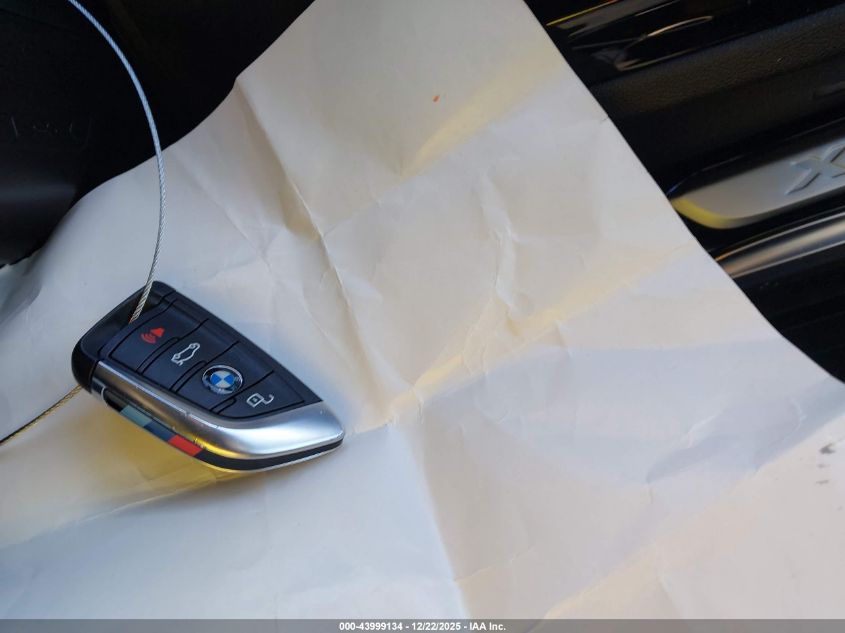 2024 BMW X4 xDrive30I VIN: 5UX33DT07R9X51868 Lot: 43999134