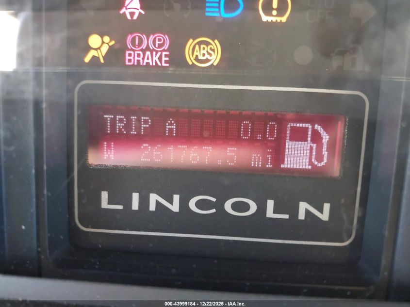 2007 Lincoln Navigator Ultimate VIN: 5LMFU27527LJ00548 Lot: 43999184