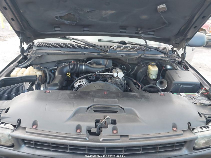 2002 Chevrolet Silverado 1500 VIN: 1GCEC14W62Z188085 Lot: 43999224