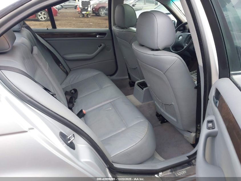 2002 BMW 330I VIN: WBAEV53452KM16357 Lot: 43999269