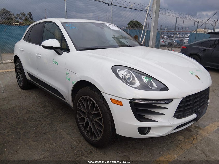 WP1AA2A52HLB09303 2017 Porsche Macan auction photo 1