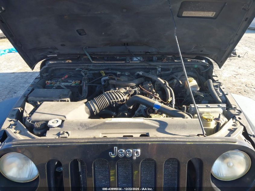 2008 Jeep Wrangler Unlimited Rubicon VIN: 1J8GA69128L565816 Lot: 43999334