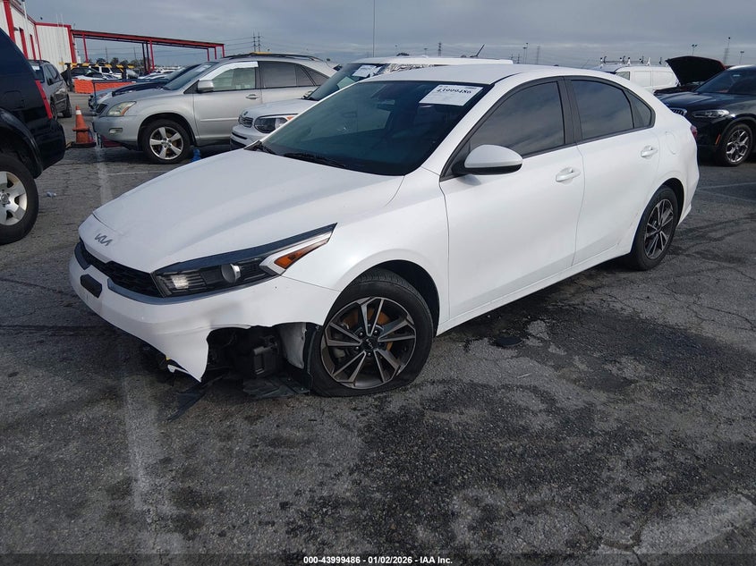 2022 Kia Forte Lxs