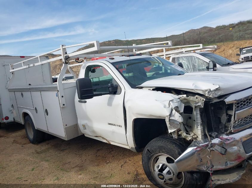 2019 Chevrolet Silverado 3500Hd Chassis Wt VIN: 1GB3CVCG2KF107825 Lot: 43999639