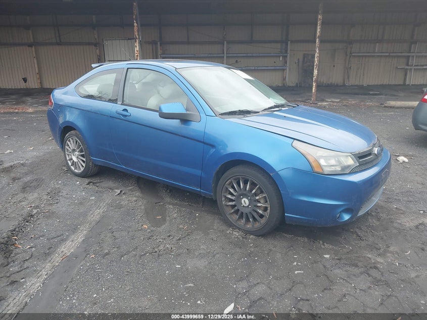 1FAHP3DN9AW121202 2010 Ford Focus Ses auction photo 1