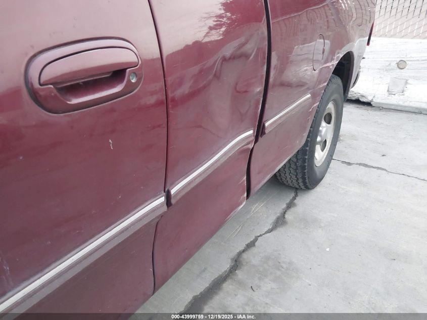 1997 Ford F-150 Lariat/Standard/Xl/Xlt VIN: 1FTDX17W8VKB77503 Lot: 43999759