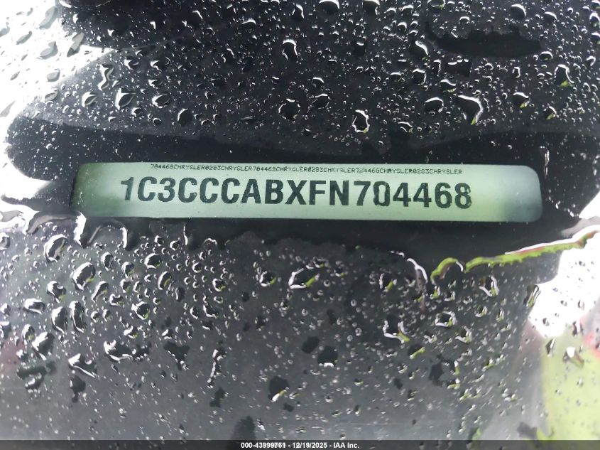 2015 Chrysler 200 Limited VIN: 1C3CCCABXFN704468 Lot: 43999761